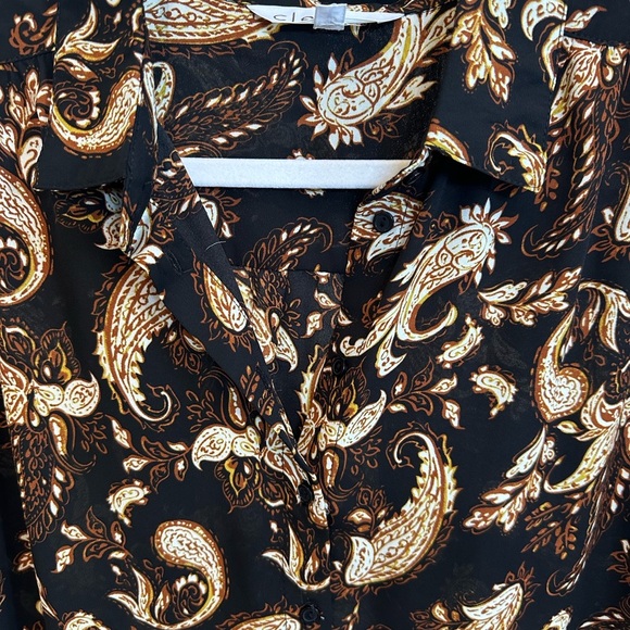 ❤️ Cleo Black and Brown Paisley Blouse Medium NWOT - Picture 2 of 6